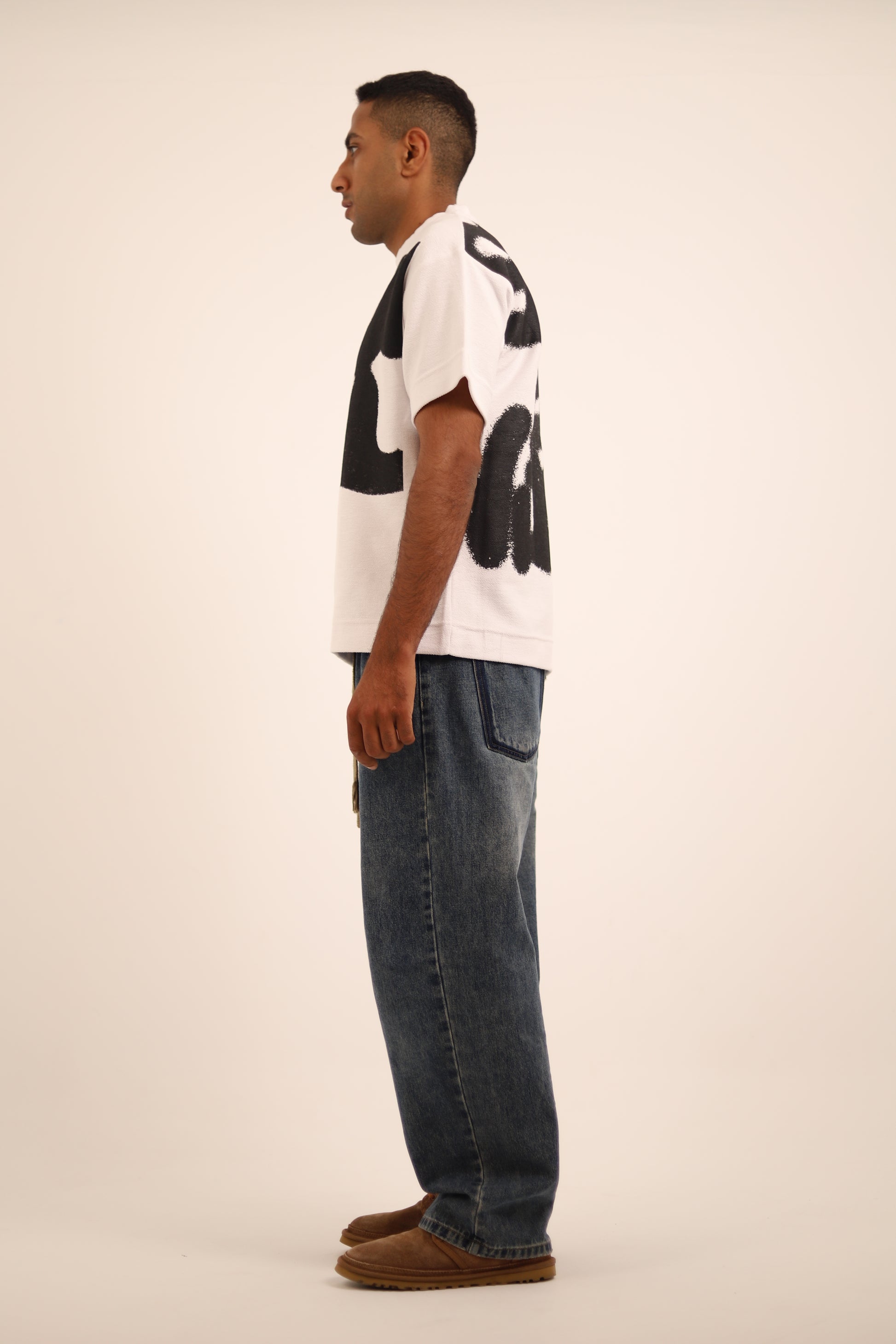 setta graffiti white