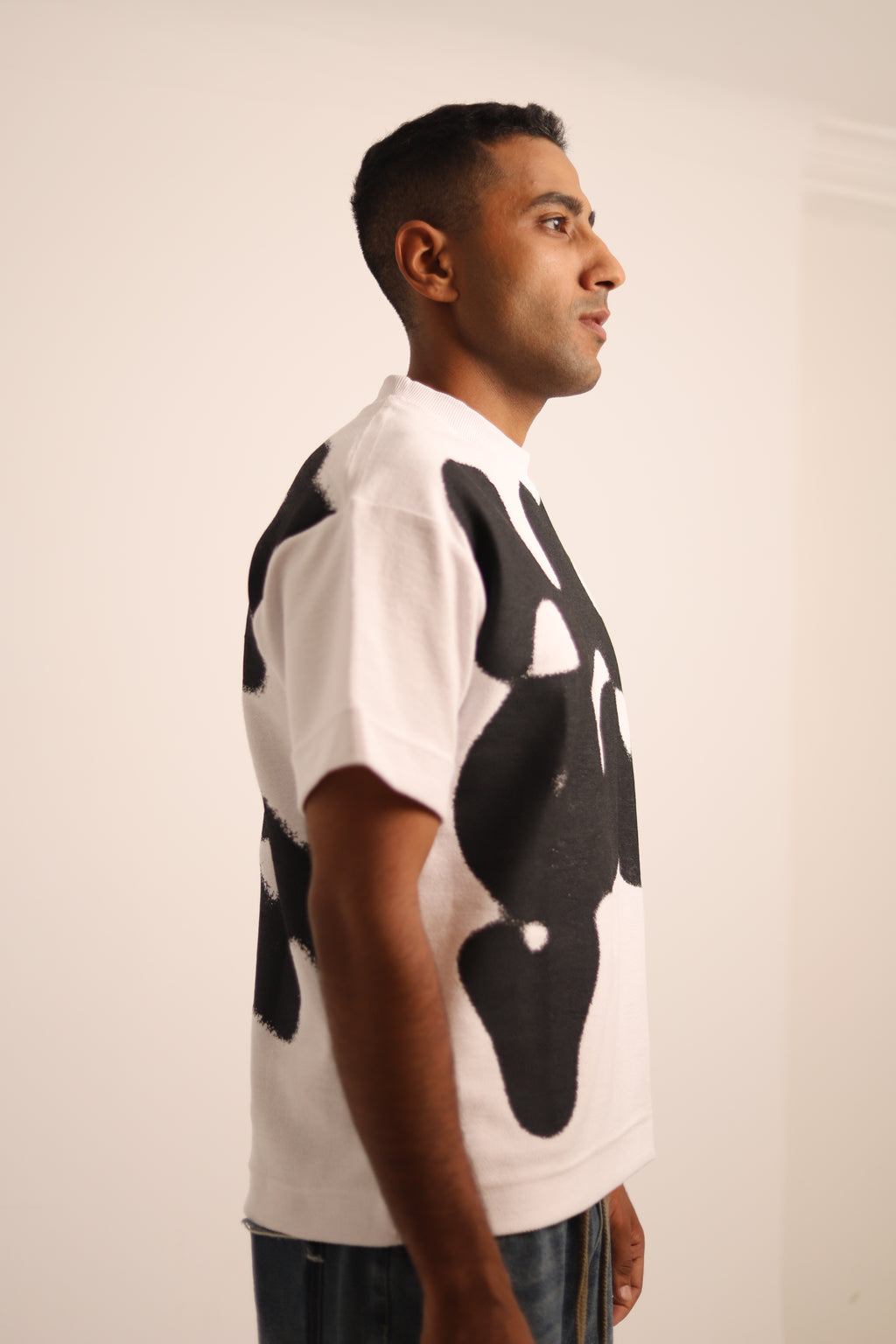 setta graffiti white