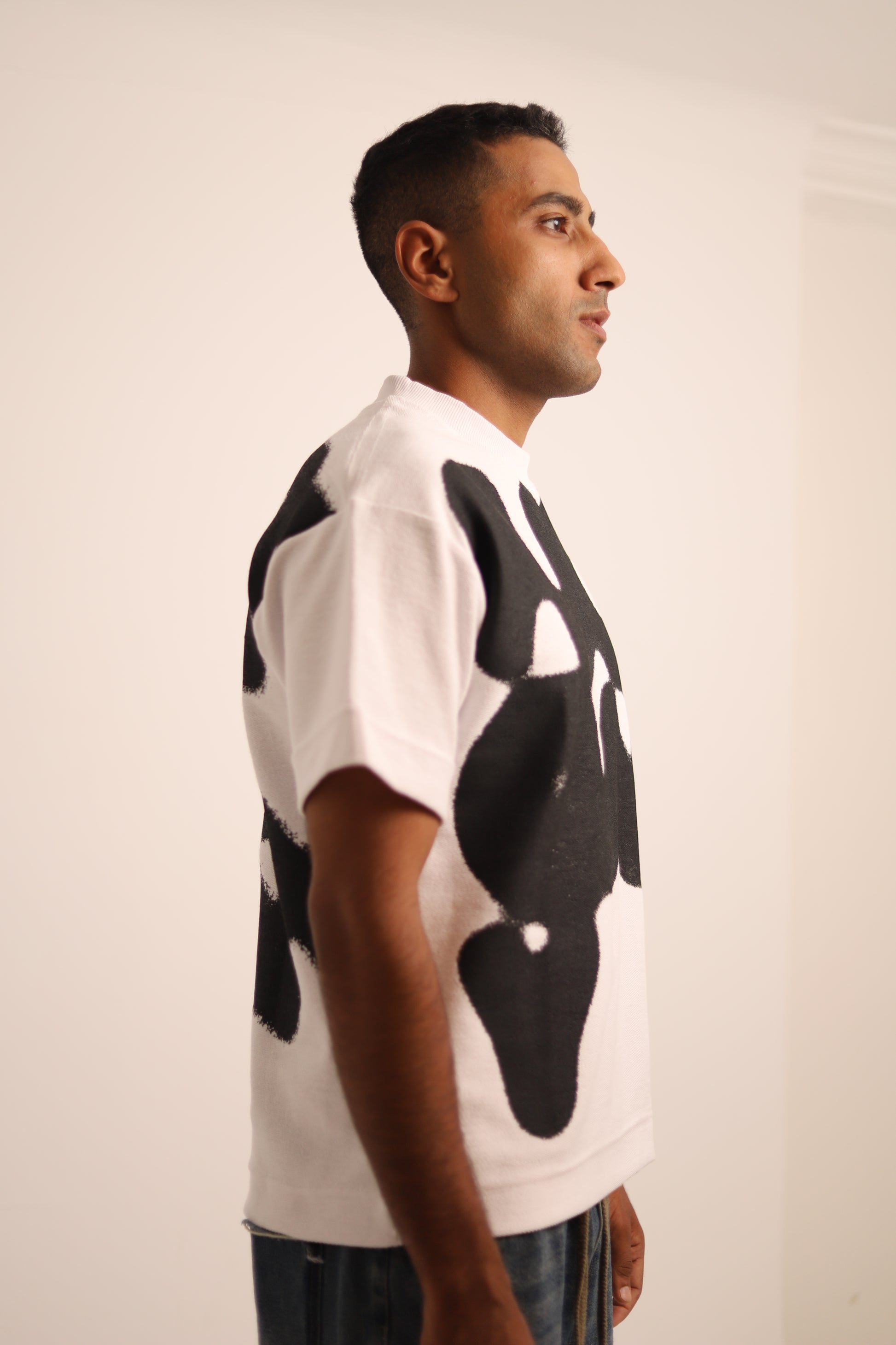 setta graffiti white